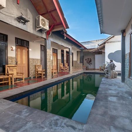 Oyo 1991 Pondok Wahyu Gili Trawangan Exterior foto